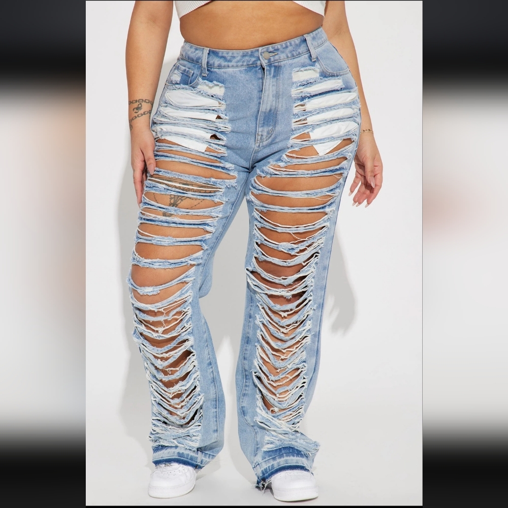 Lazuli Shredded Jeans